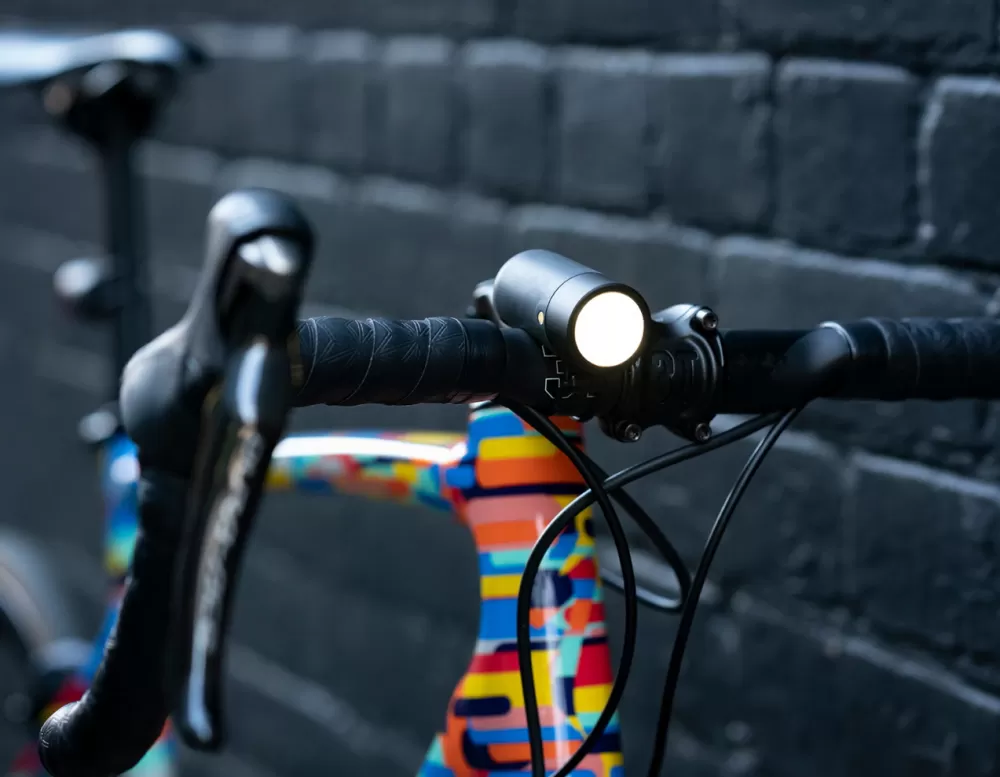Knog Cykellygter | Plug Front 250 Lumen Forlygte - Sort